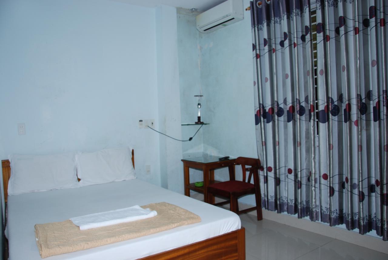 Anh Tuan Hotel Hue Exterior photo