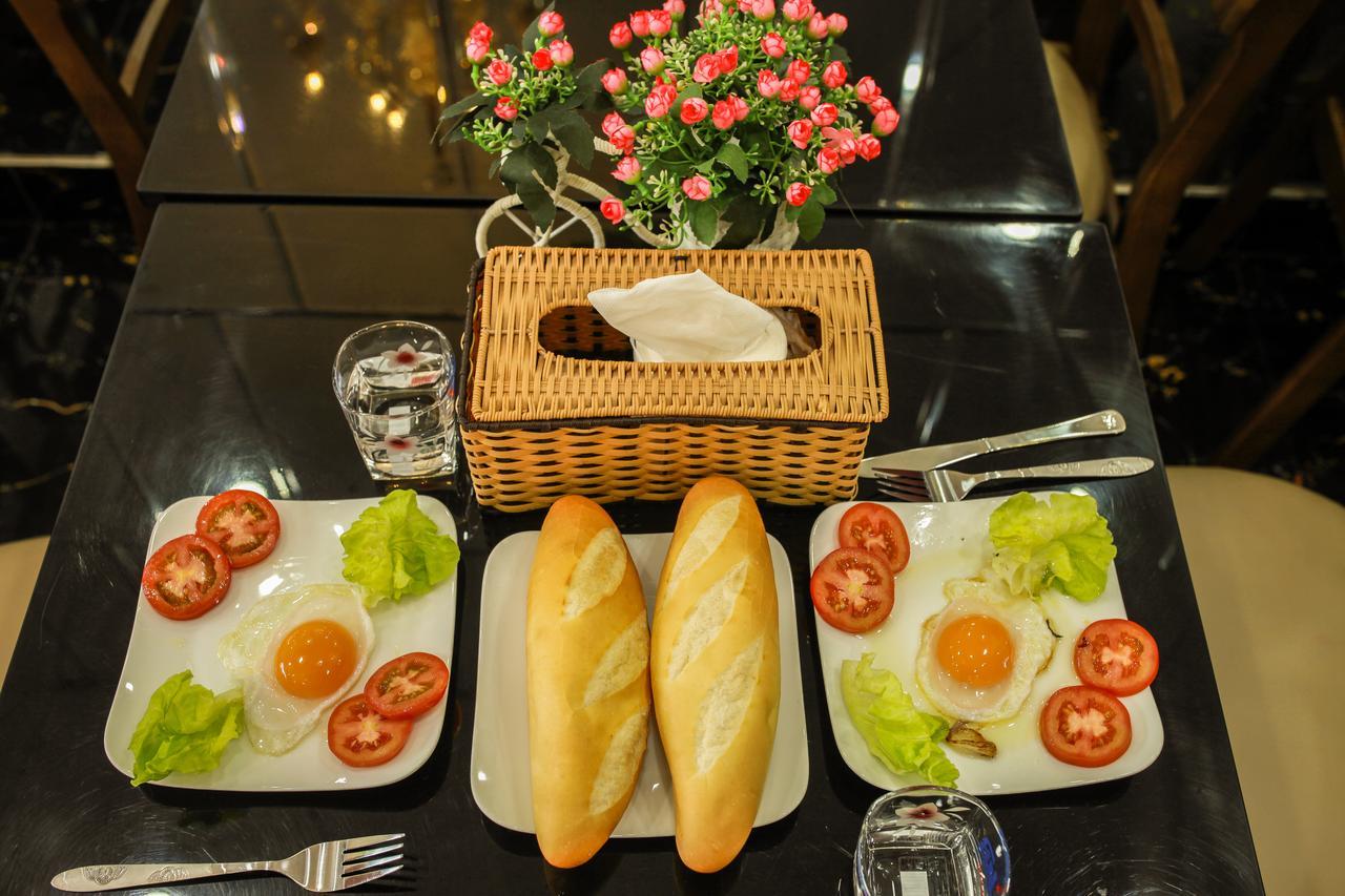Anh Tuan Hotel Hue Exterior photo